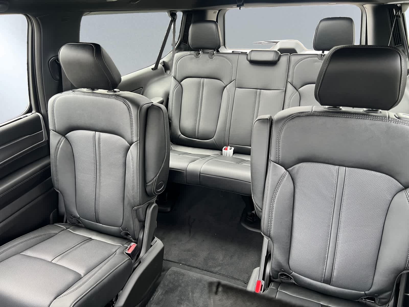 new 2026 Jeep Grand Wagoneer car, priced at $89,270