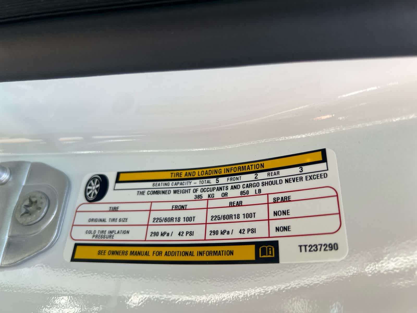 new 2026 Jeep Cherokee car, priced at $42,220