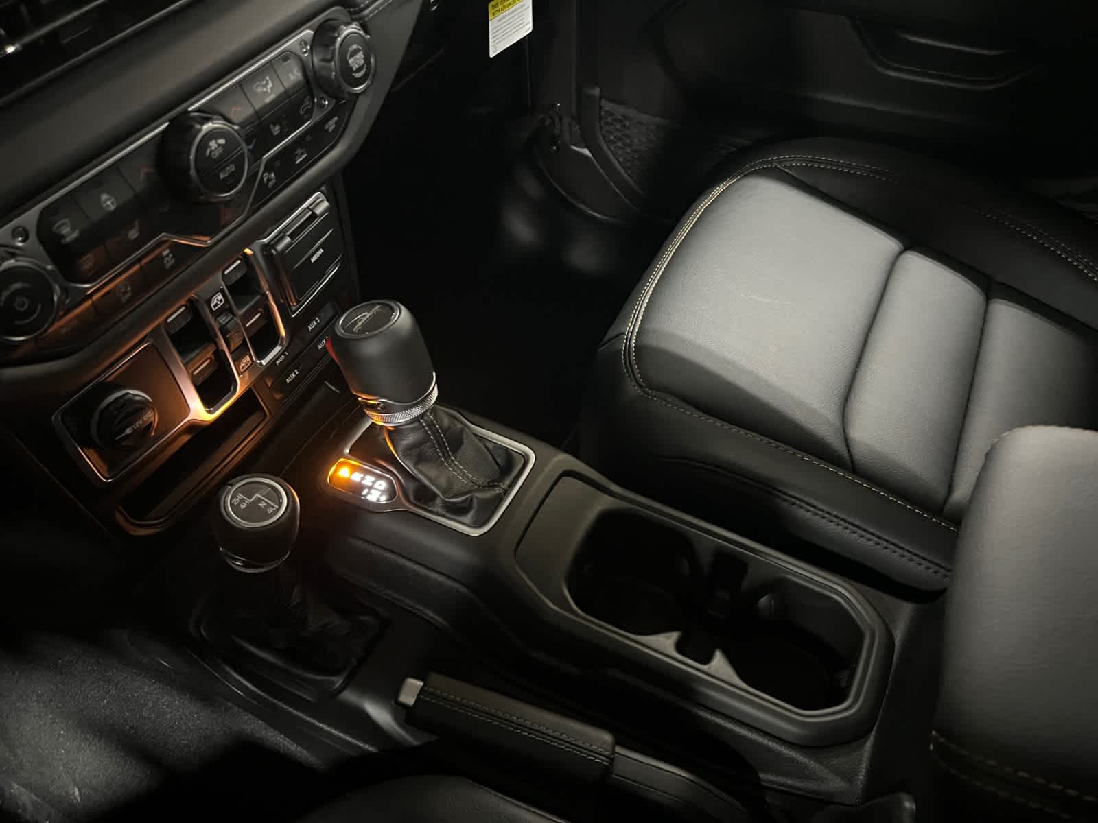 new 2026 Jeep Gladiator car, priced at $55,715