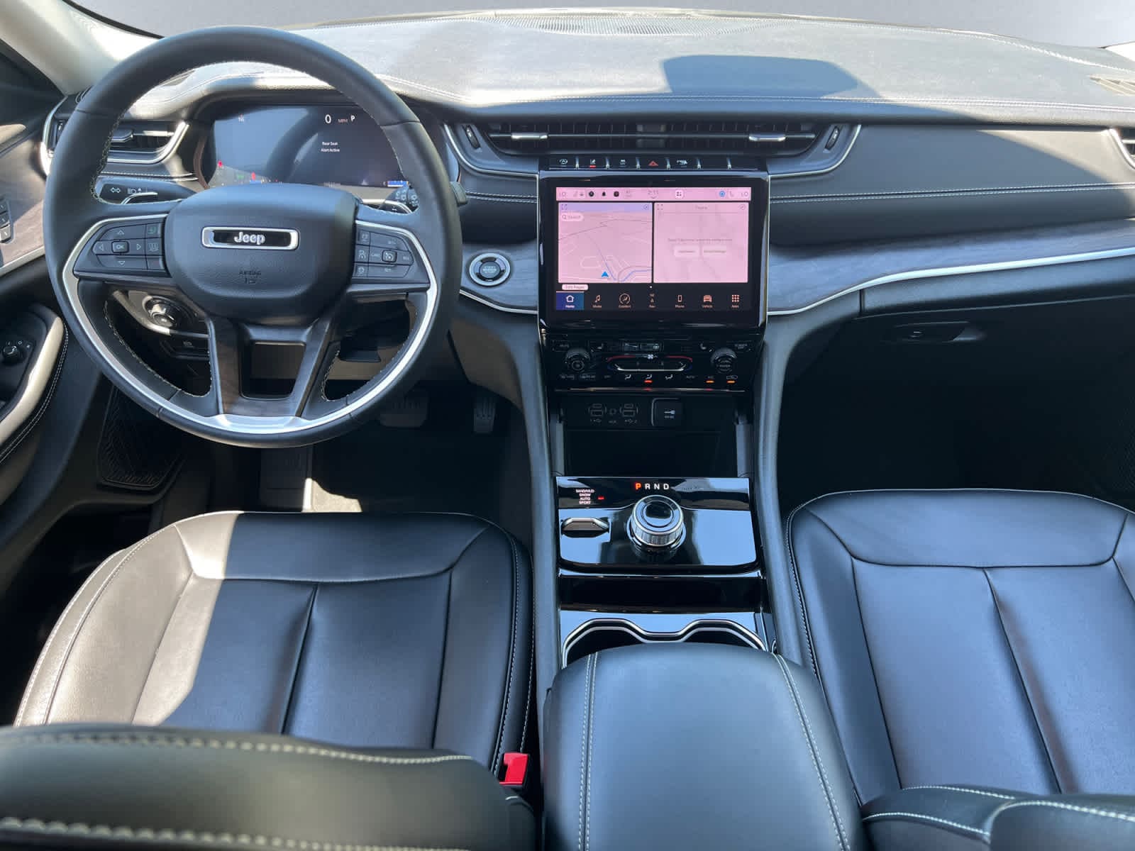 used 2023 Jeep Grand Cherokee car, priced at $36,497