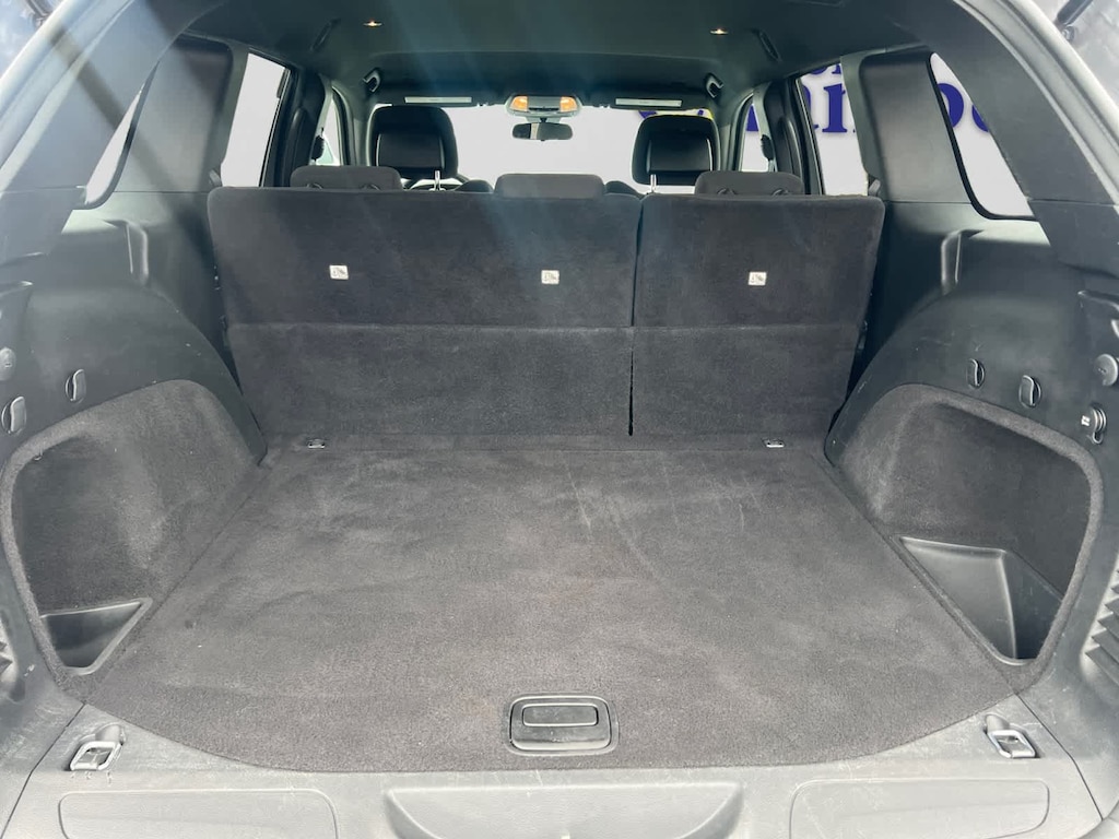 Used 2021 Jeep Grand Cherokee Laredo E SUV