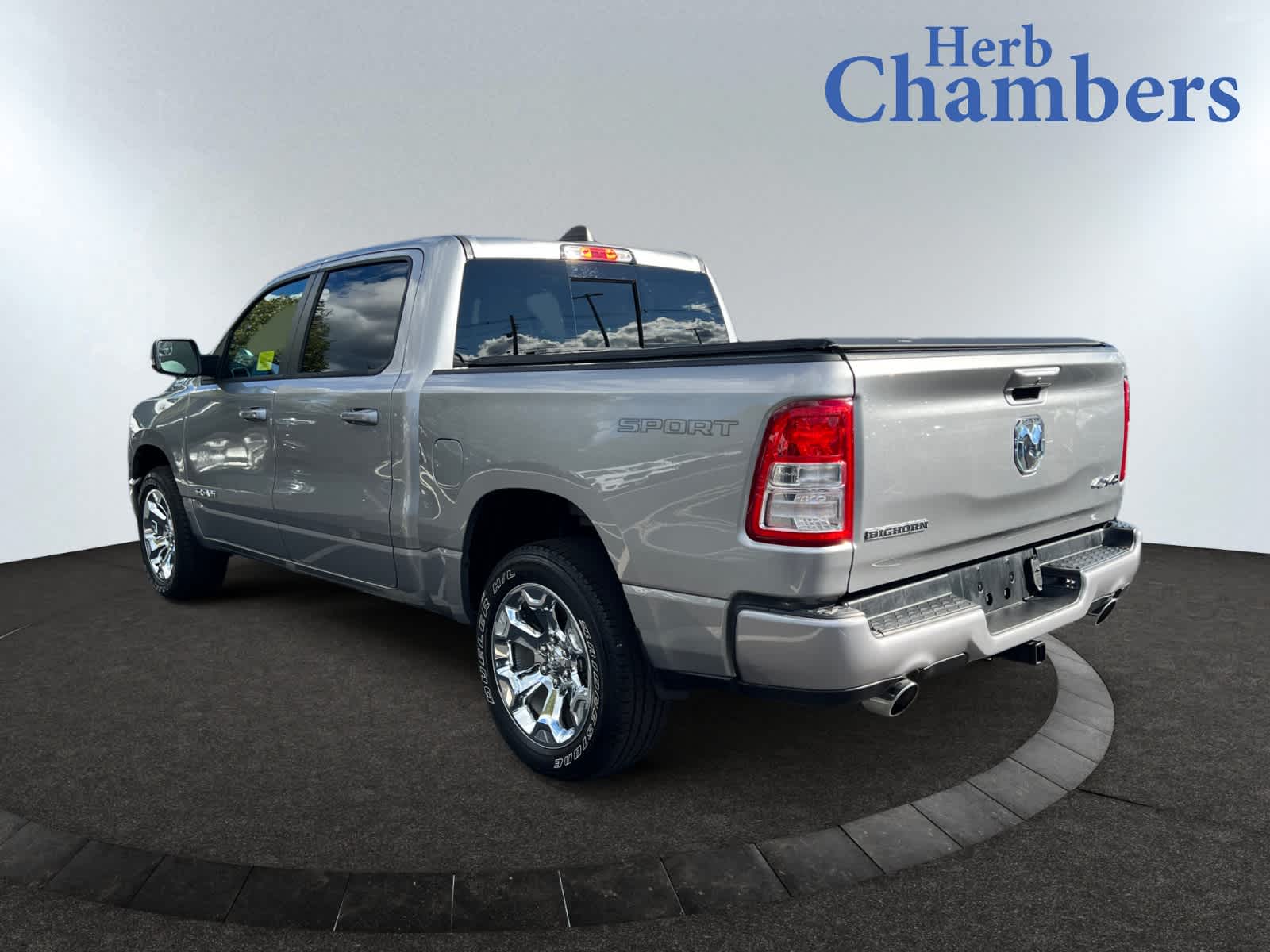 2023 Ram 1500 Big Horn photo 3