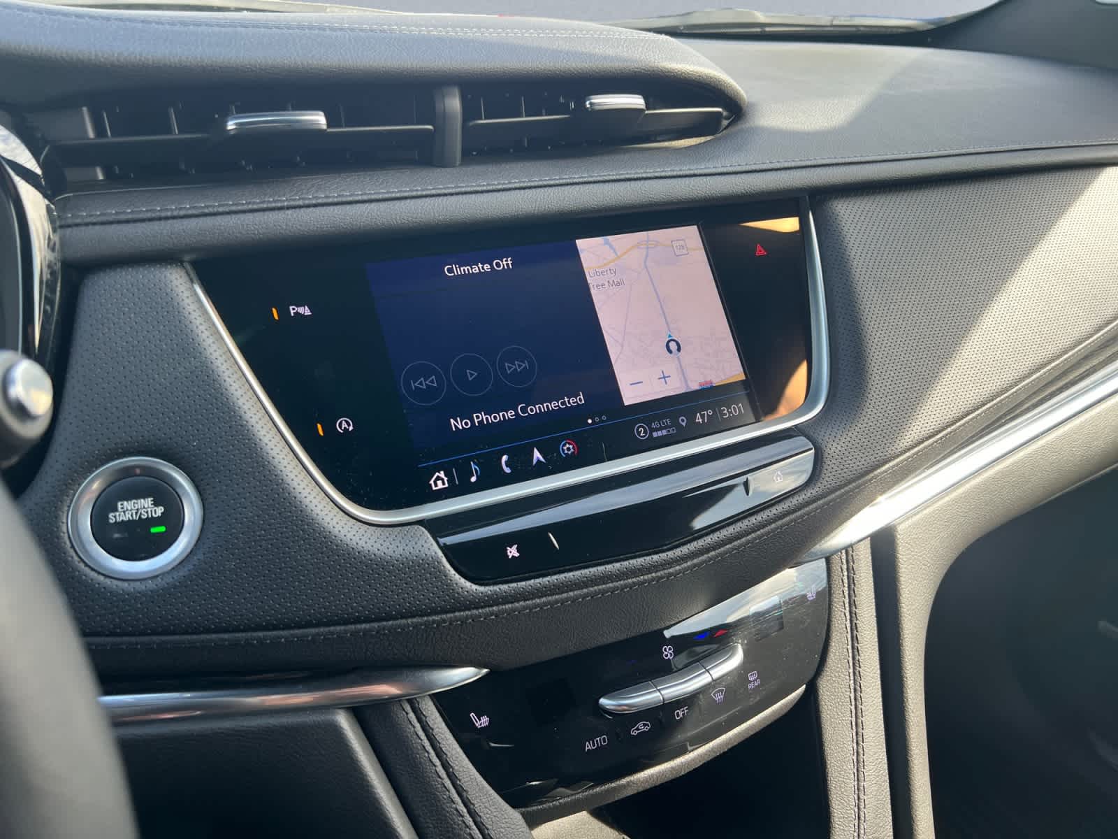 used 2023 Cadillac XT5 car, priced at $32,497