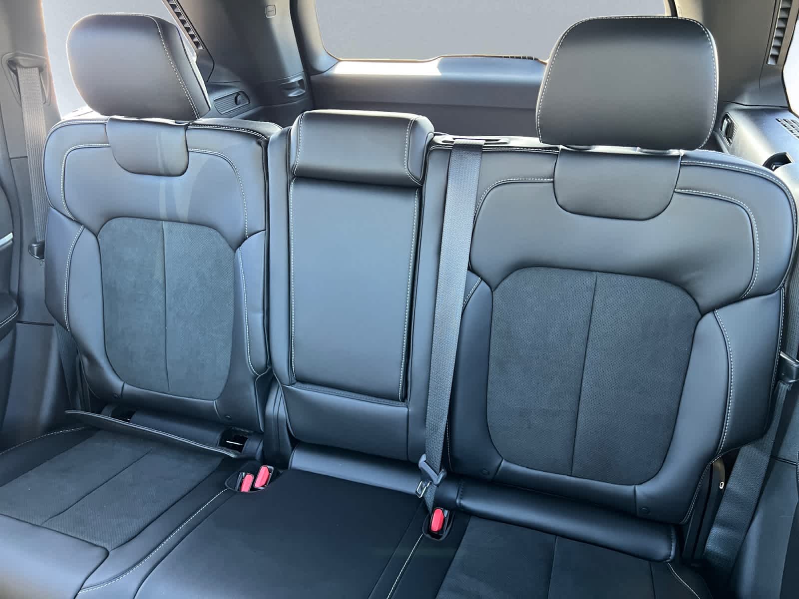 new 2026 Jeep Grand Cherokee car, priced at $49,170