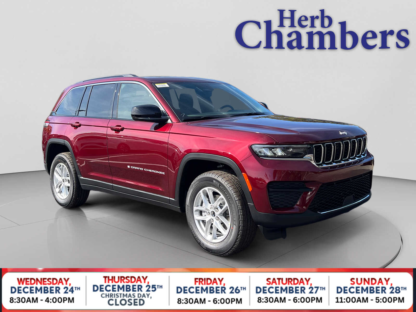 2025 Jeep Grand Cherokee Laredo's photo