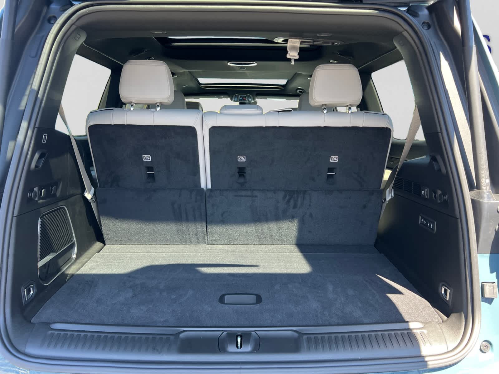 new 2026 Jeep Grand Wagoneer car, priced at $84,975