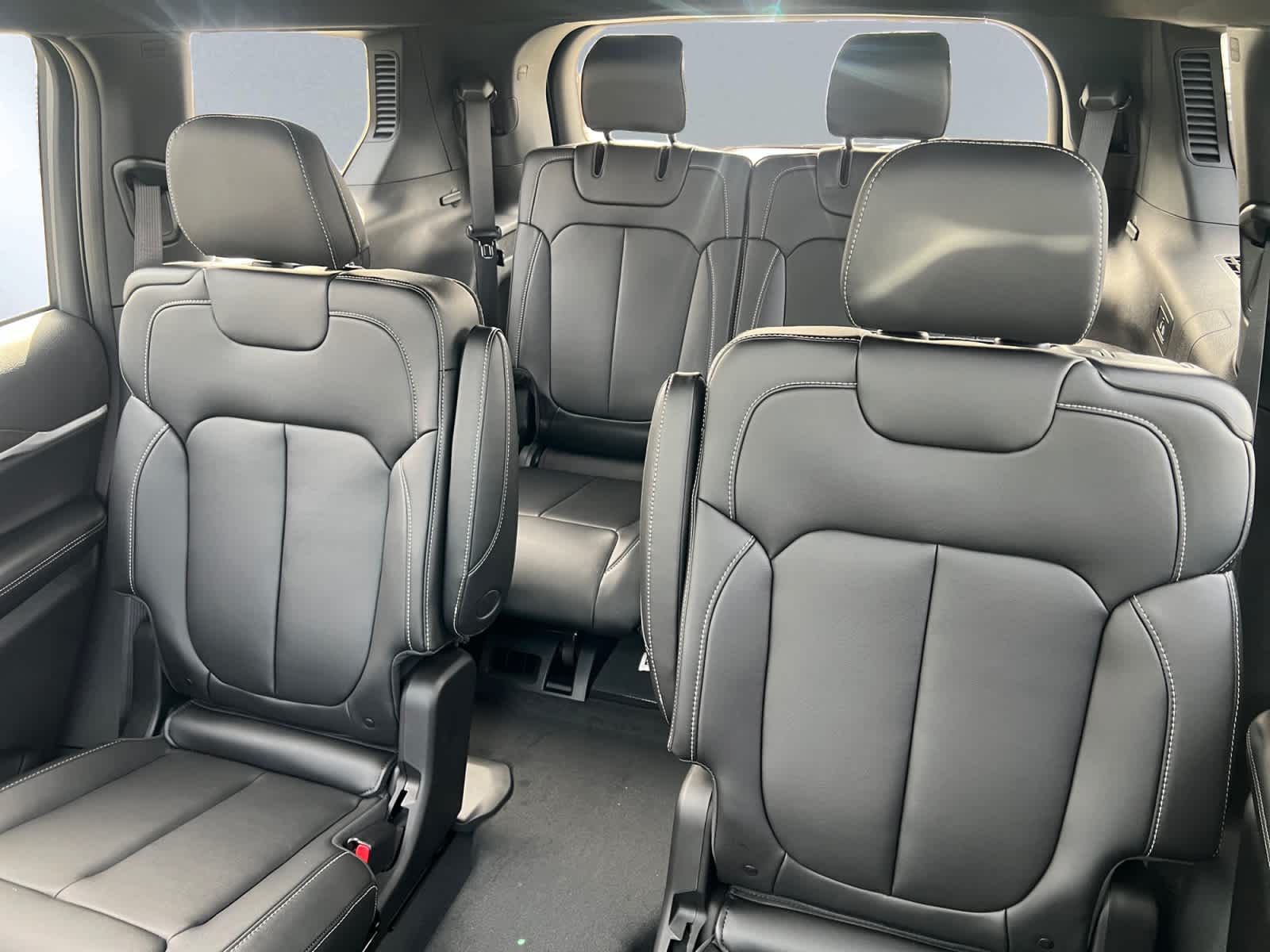 new 2026 Jeep Grand Cherokee car, priced at $52,630