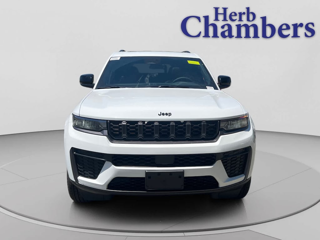 New 2026 Jeep Grand Cherokee L LAREDO ALTITUDE 4X4 Sport Utility
