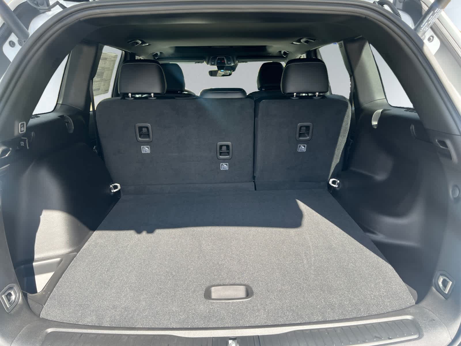 new 2025 Jeep Grand Cherokee car, priced at $44,180