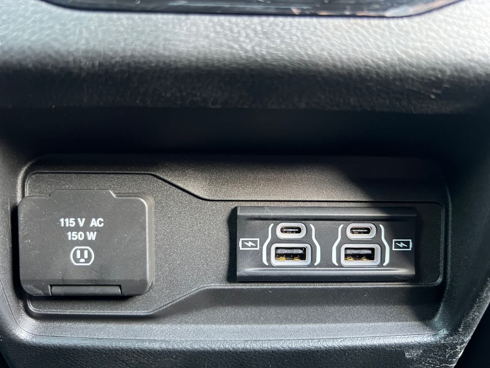 used 2023 Jeep Grand Cherokee car, priced at $34,297