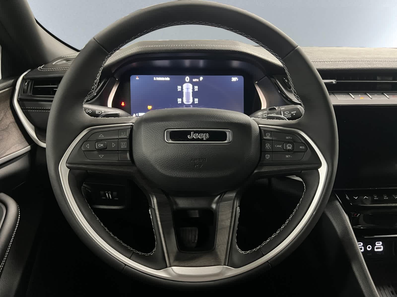 new 2026 Jeep Grand Cherokee car, priced at $48,750