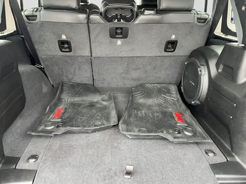 Used 2021 Jeep Wrangler Unlimited Sahara Altitude SUV