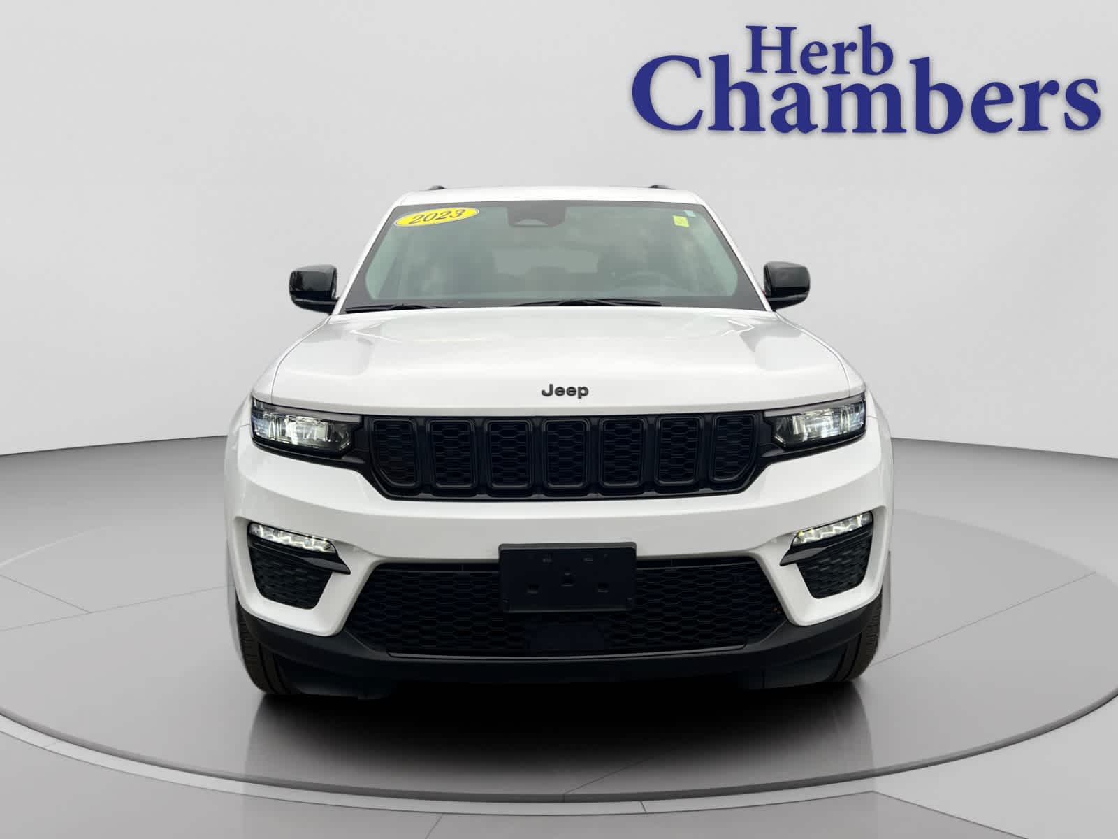 used 2023 Jeep Grand Cherokee car, priced at $34,497