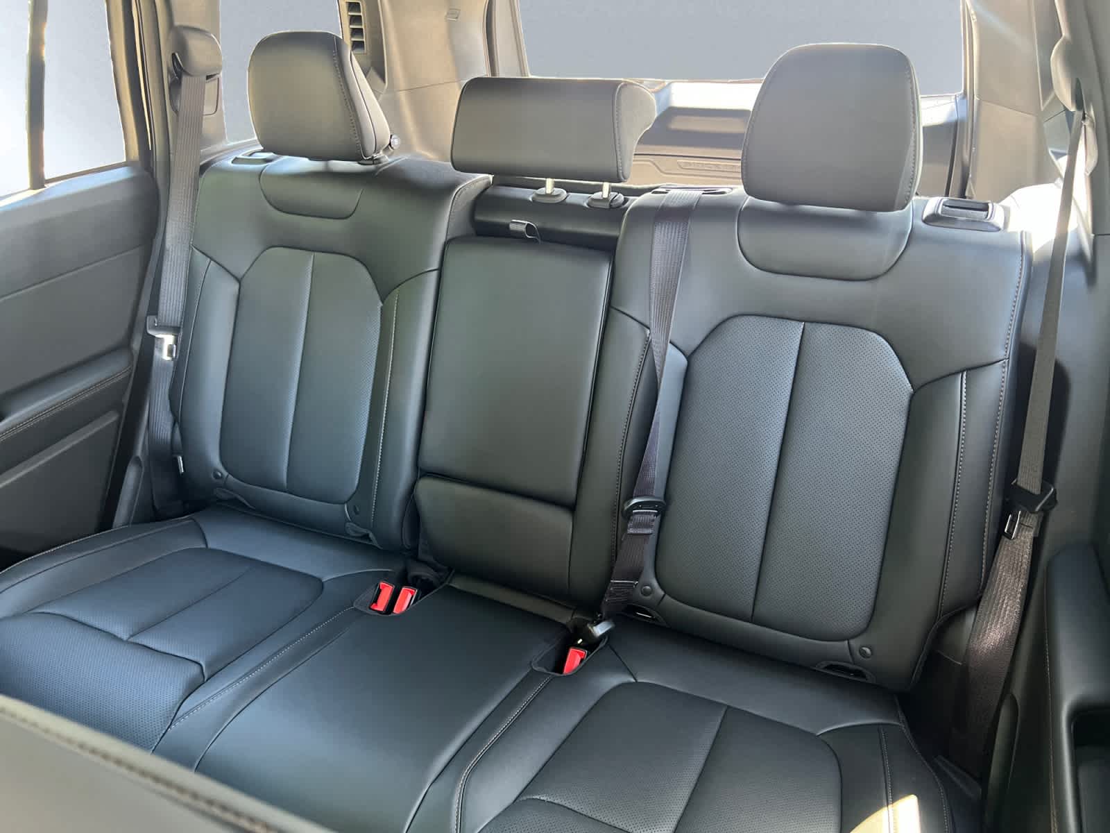 new 2026 Jeep Cherokee car, priced at $42,815