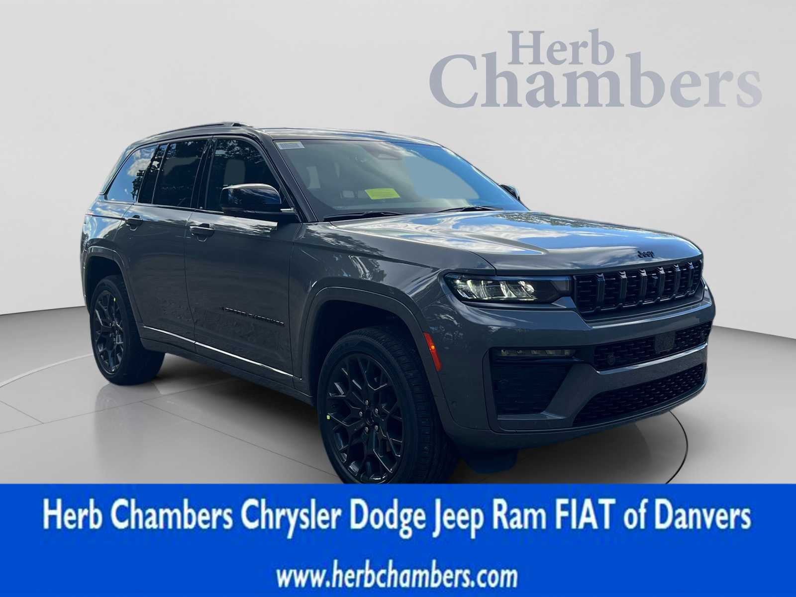 2027 Jeep Grand Cherokee SUMMIT 4X4 Sport Utility