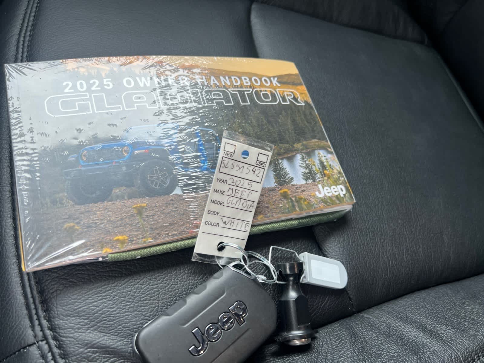 new 2025 Jeep Gladiator car, priced at $73,900