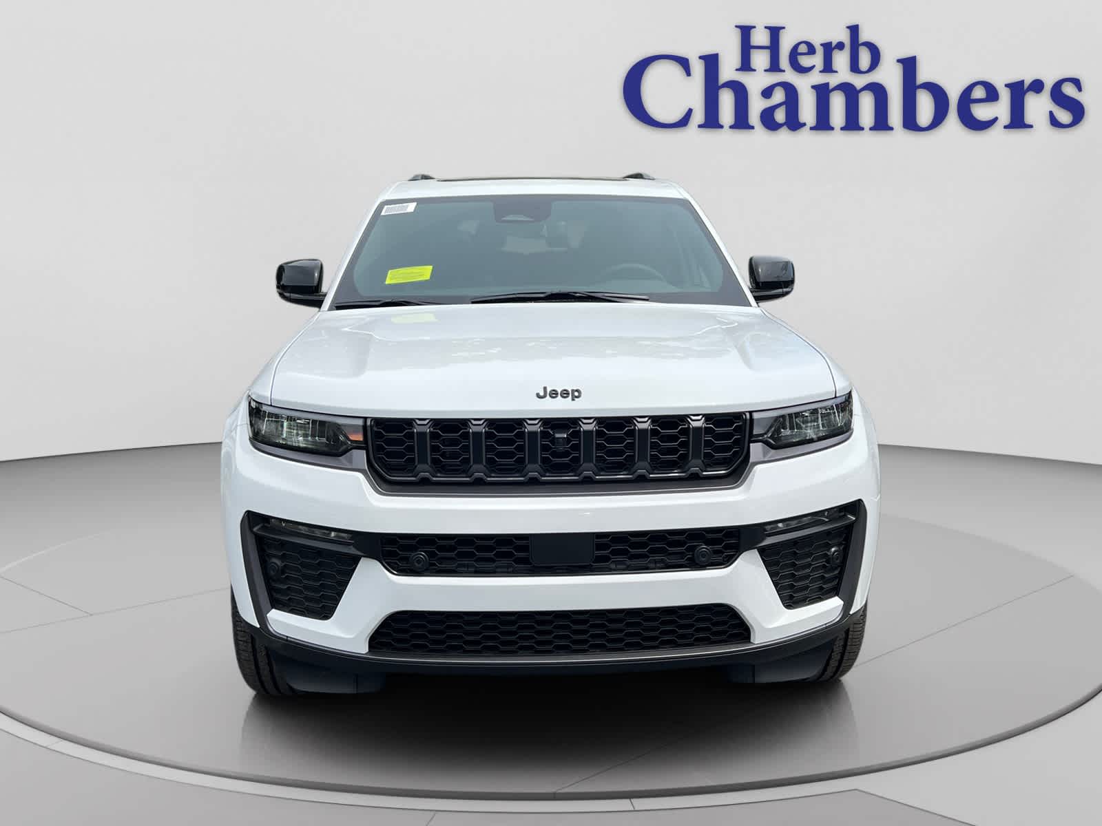 new 2026 Jeep Grand Cherokee car, priced at $51,685
