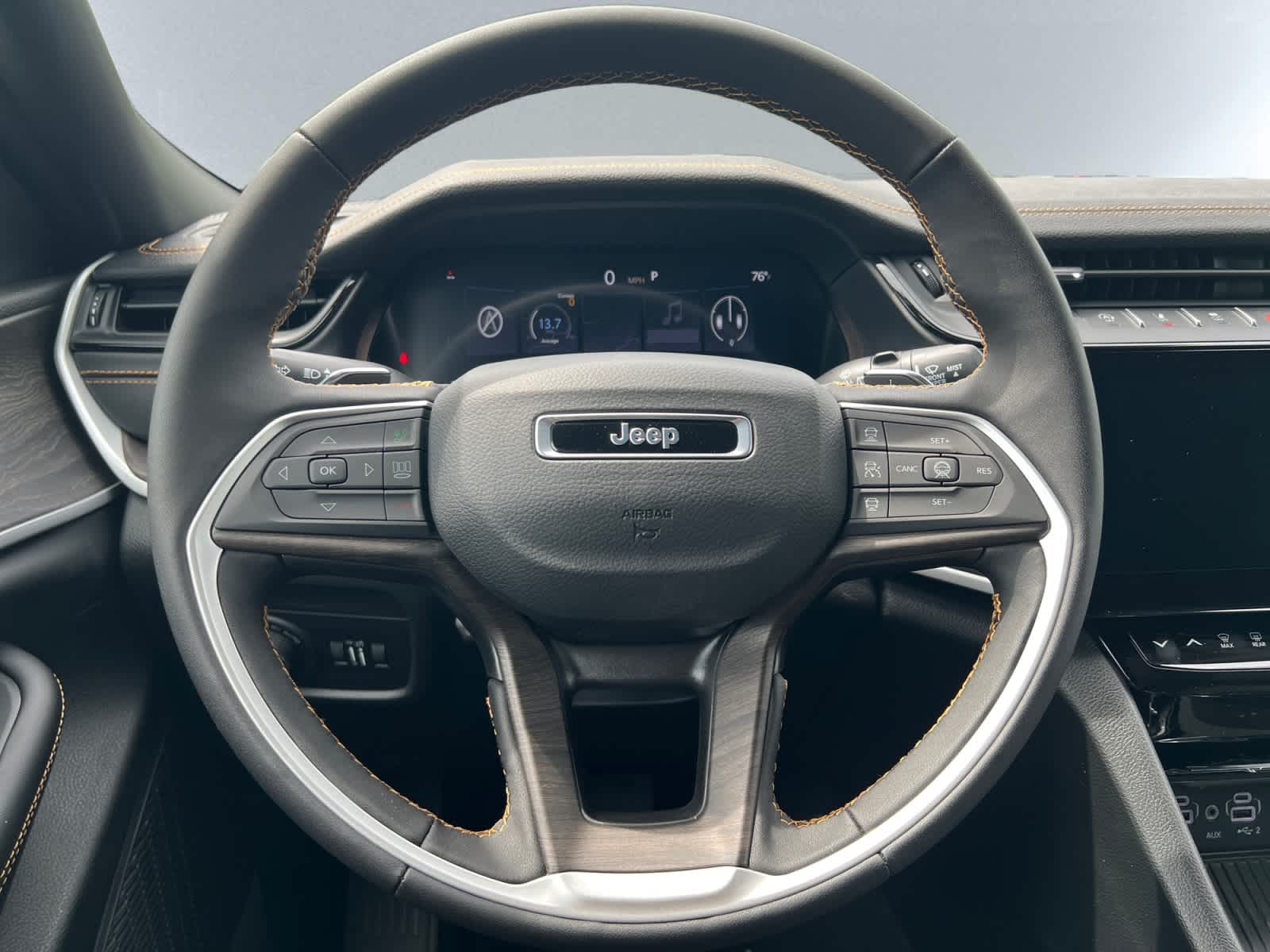 new 2026 Jeep Grand Cherokee car, priced at $51,685