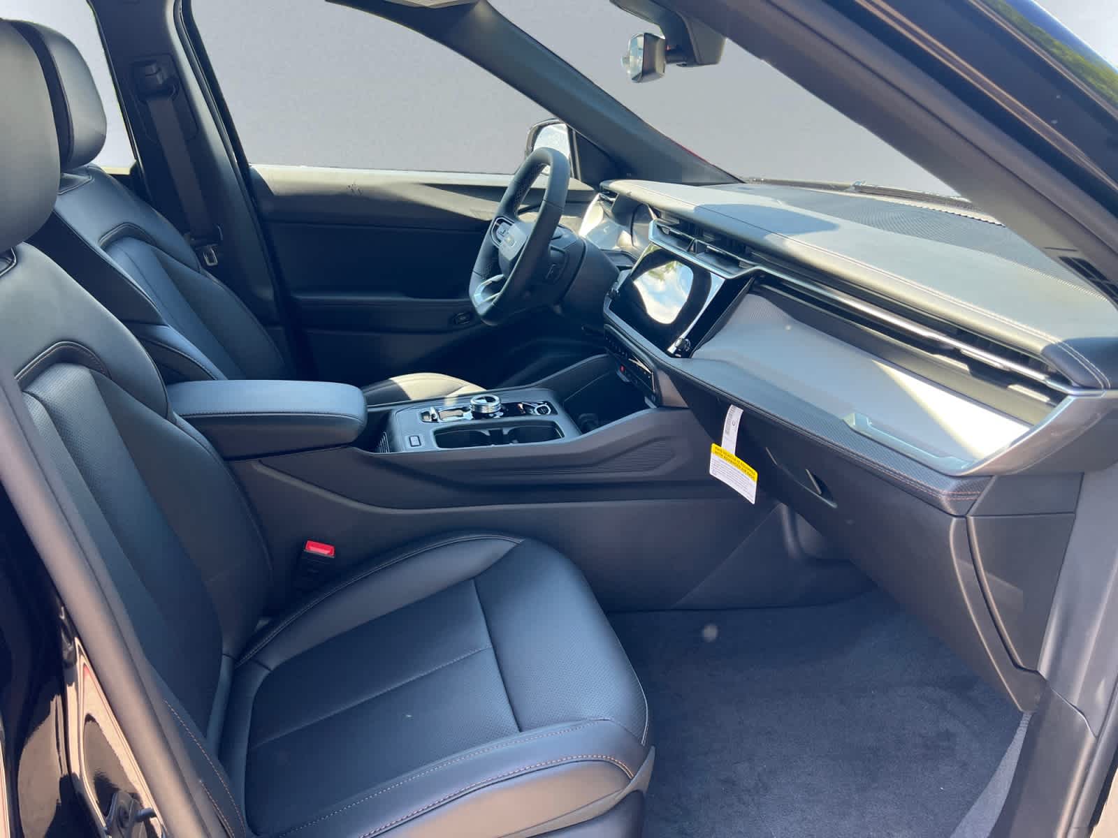 new 2026 Jeep Cherokee car, priced at $42,815