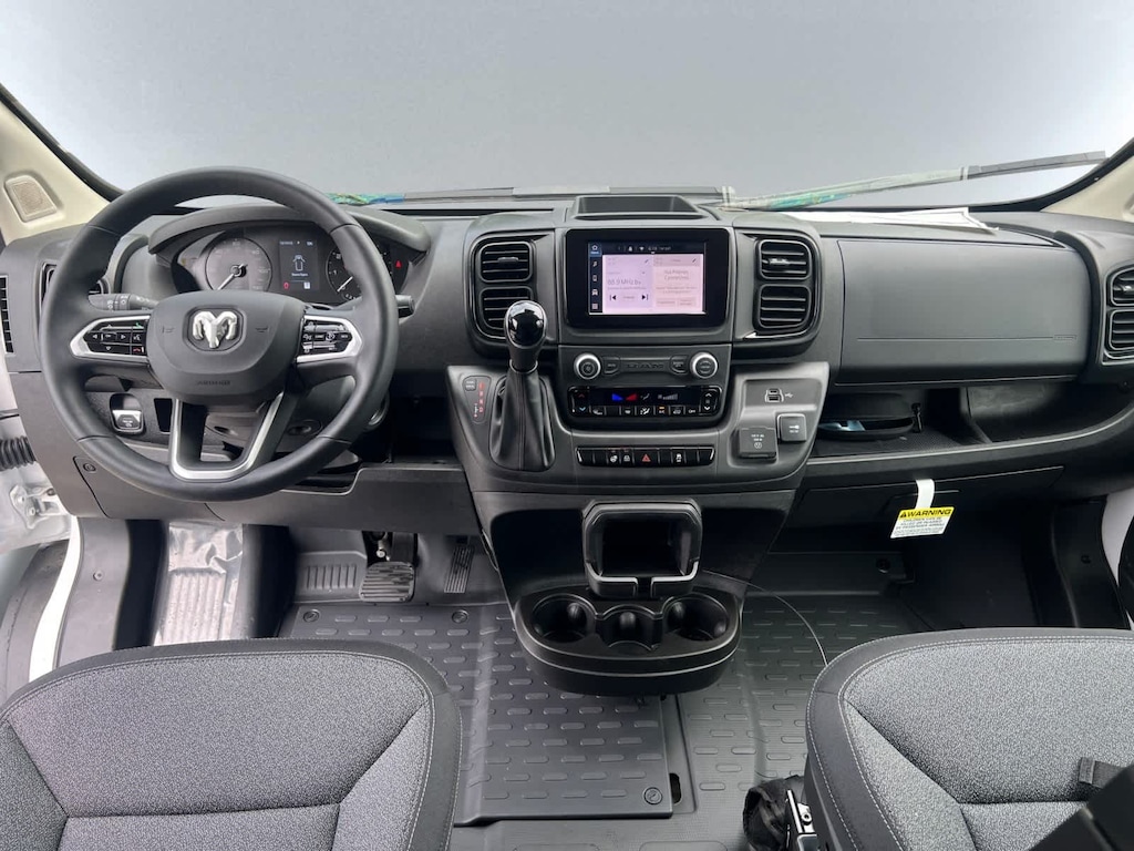 New 2025 Ram ProMaster PROMASTER 2500 TRADESMAN CARGO VAN LOW ROOF 136' W Cargo Van
