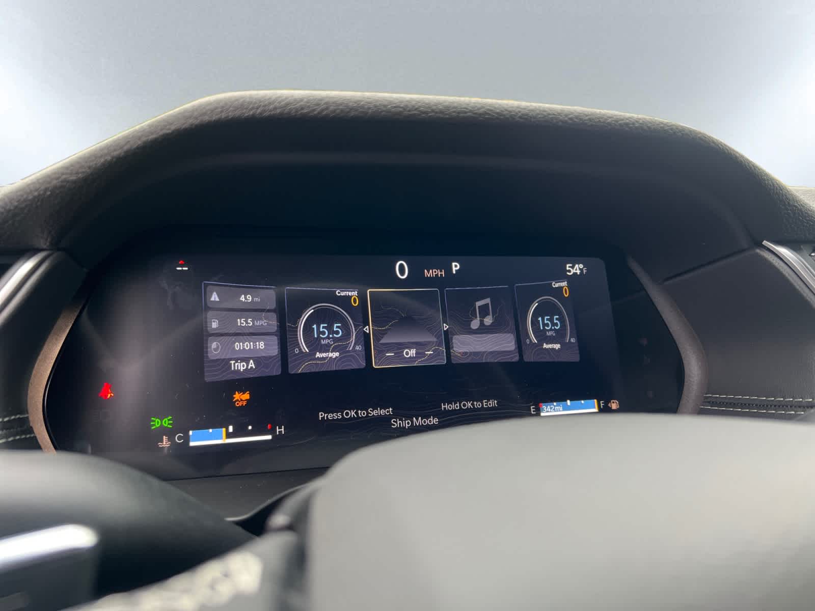 new 2025 Jeep Grand Cherokee car, priced at $39,575