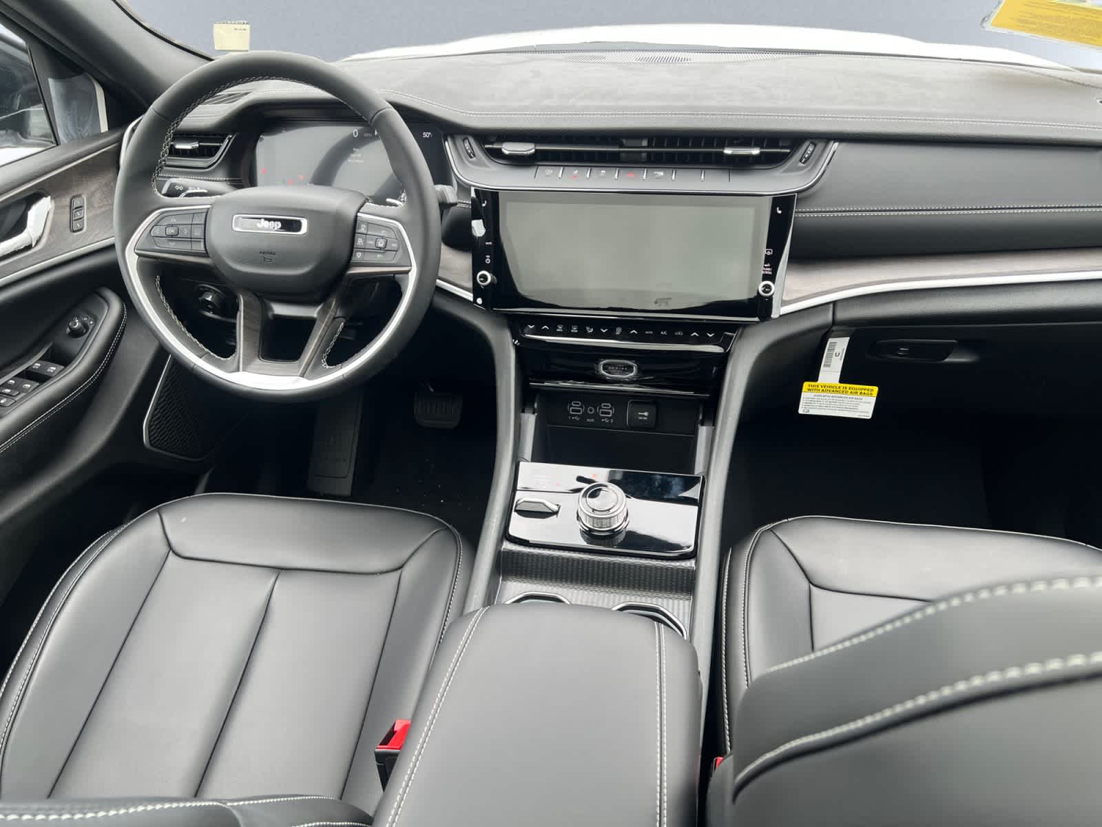 new 2026 Jeep Grand Cherokee car, priced at $49,155