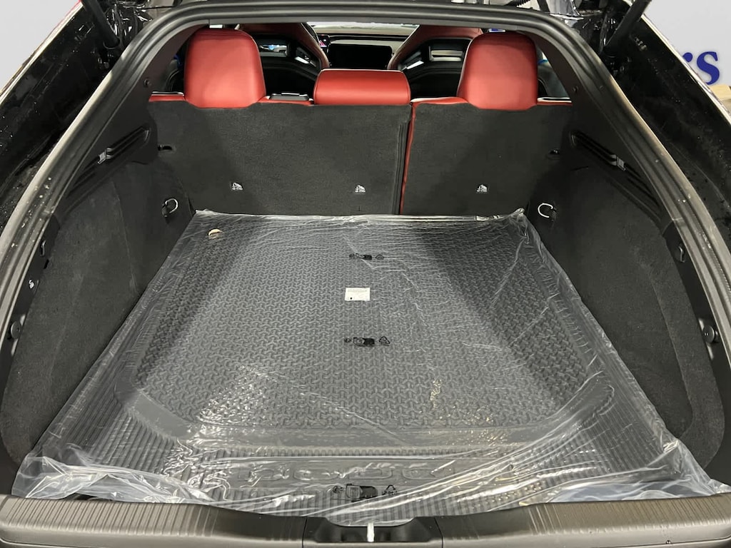 New 2026 Dodge Charger SCAT PACK PLUS 4-DOOR AWD Sedan