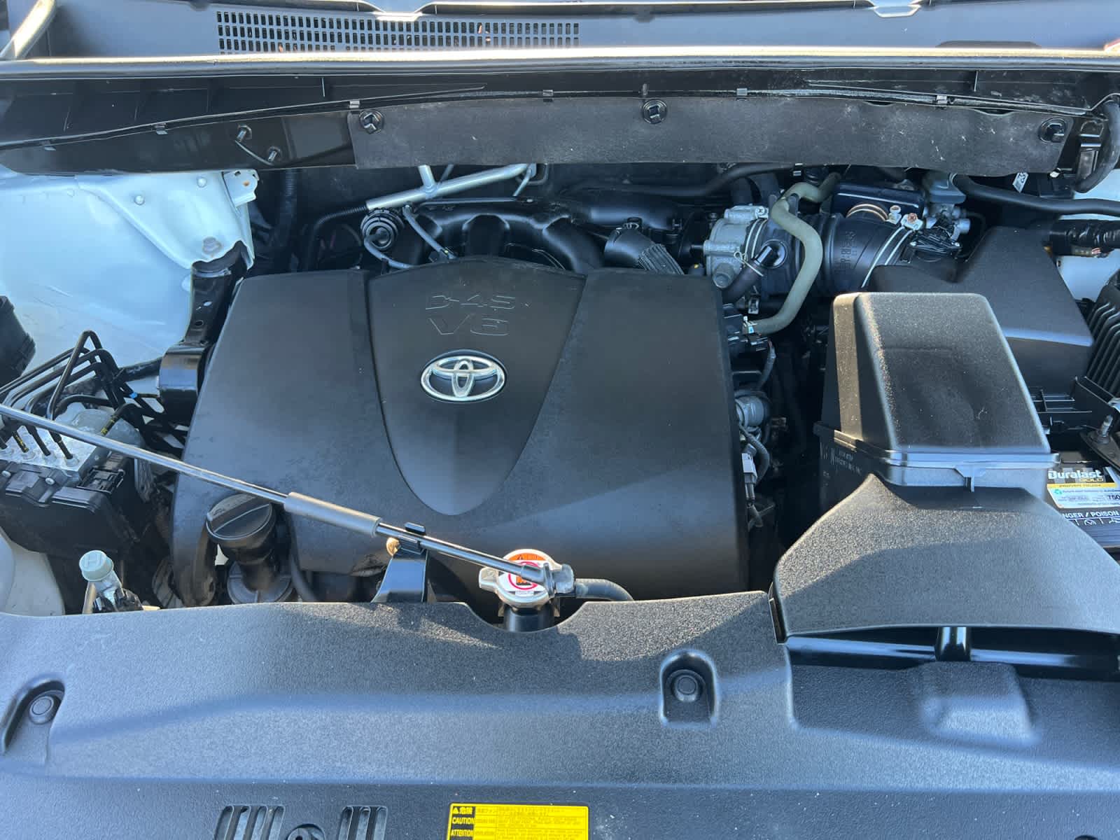 used 2018 Toyota Highlander car, priced at $23,197