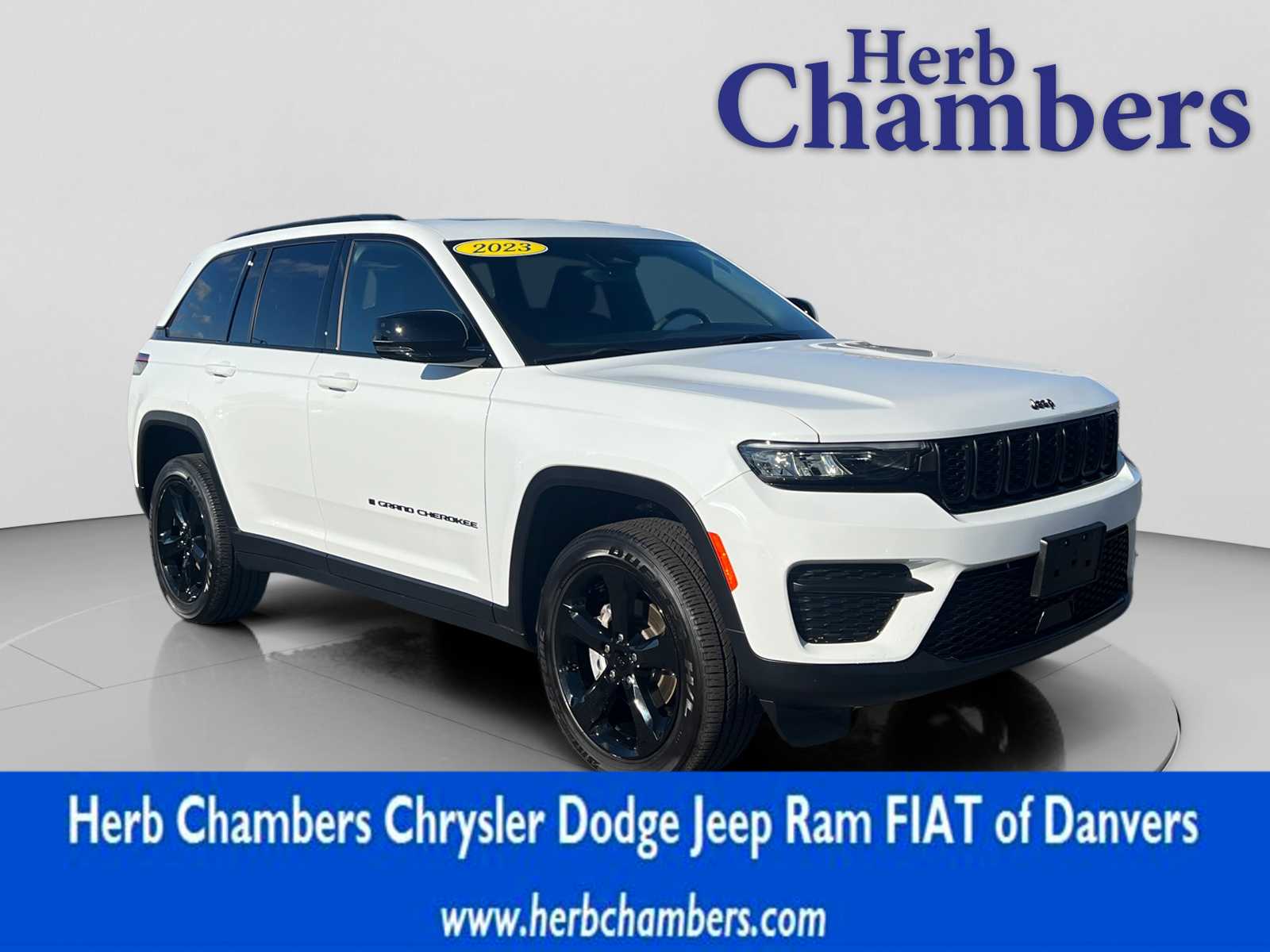 2023 Jeep Grand Cherokee Altitude's photo