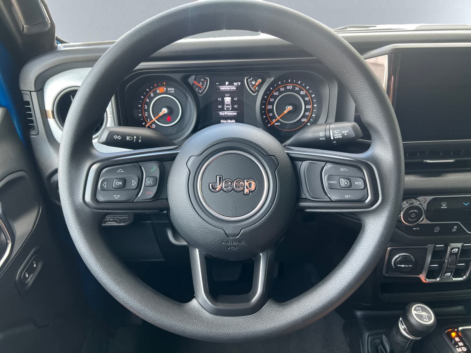 new 2025 Jeep Wrangler car, priced at $42,450