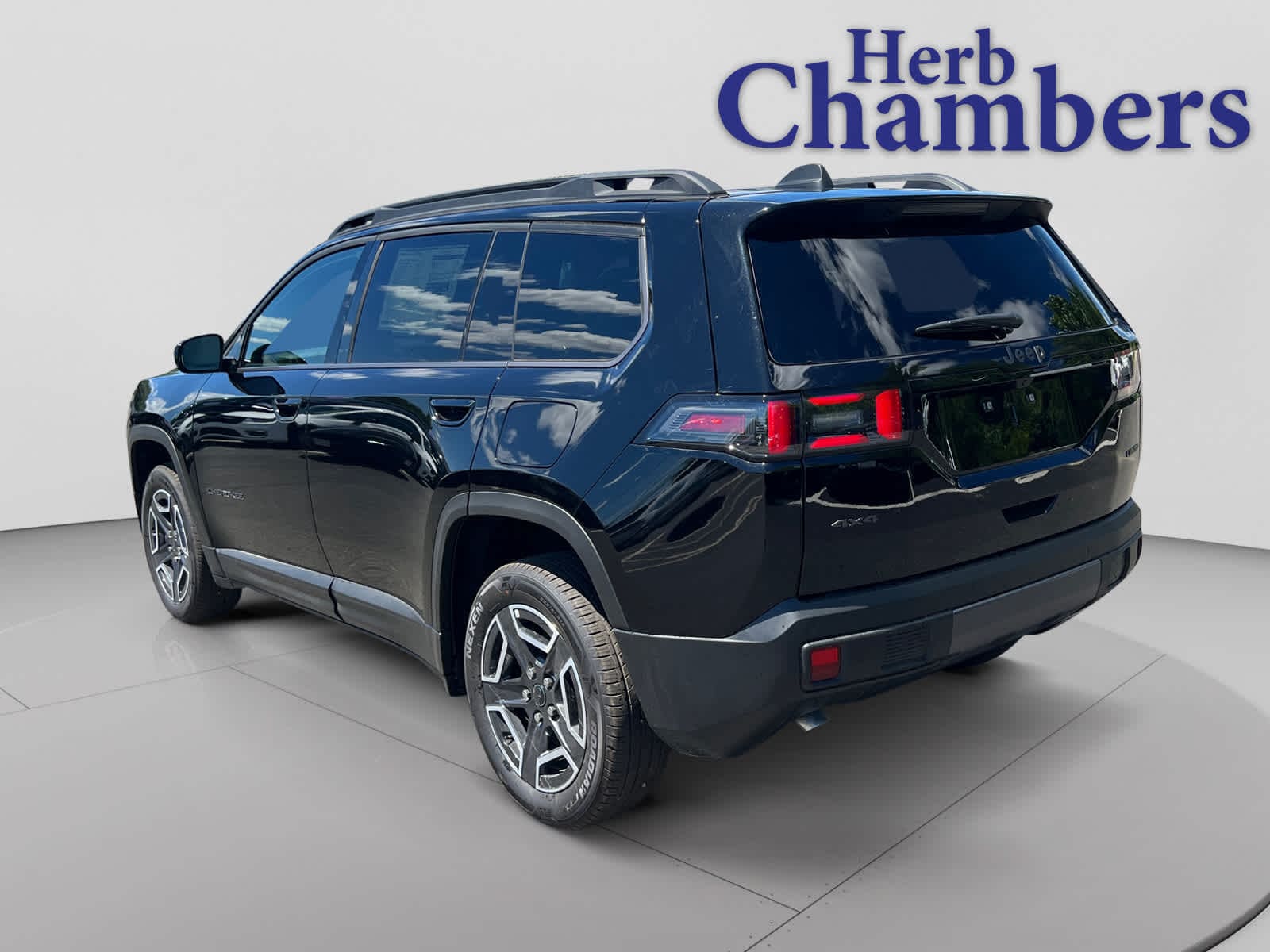 new 2026 Jeep Cherokee car, priced at $42,590