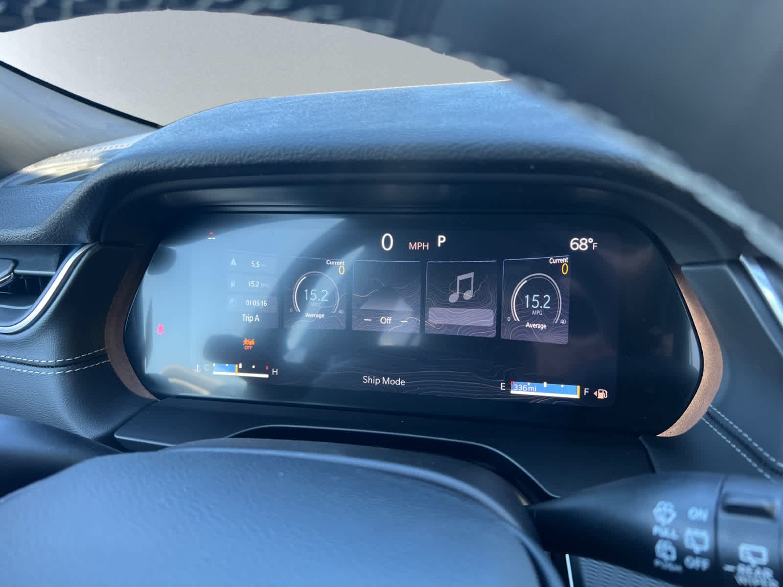 new 2025 Jeep Grand Cherokee car, priced at $38,775