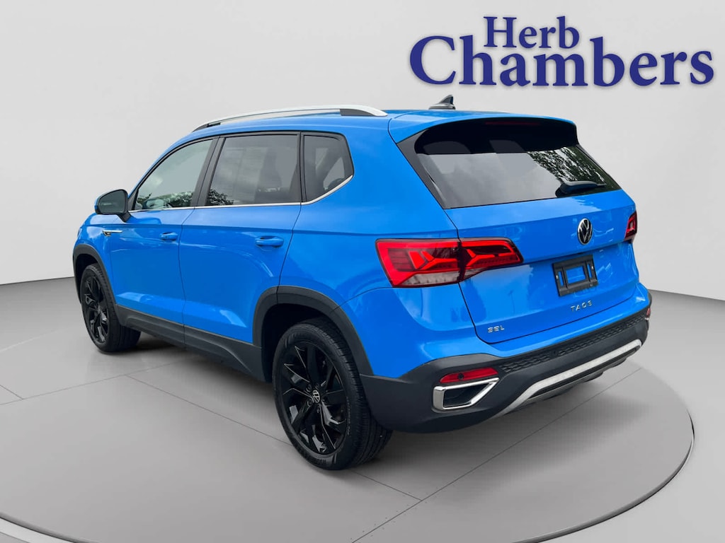 Used 2022 Volkswagen Taos SEL SUV