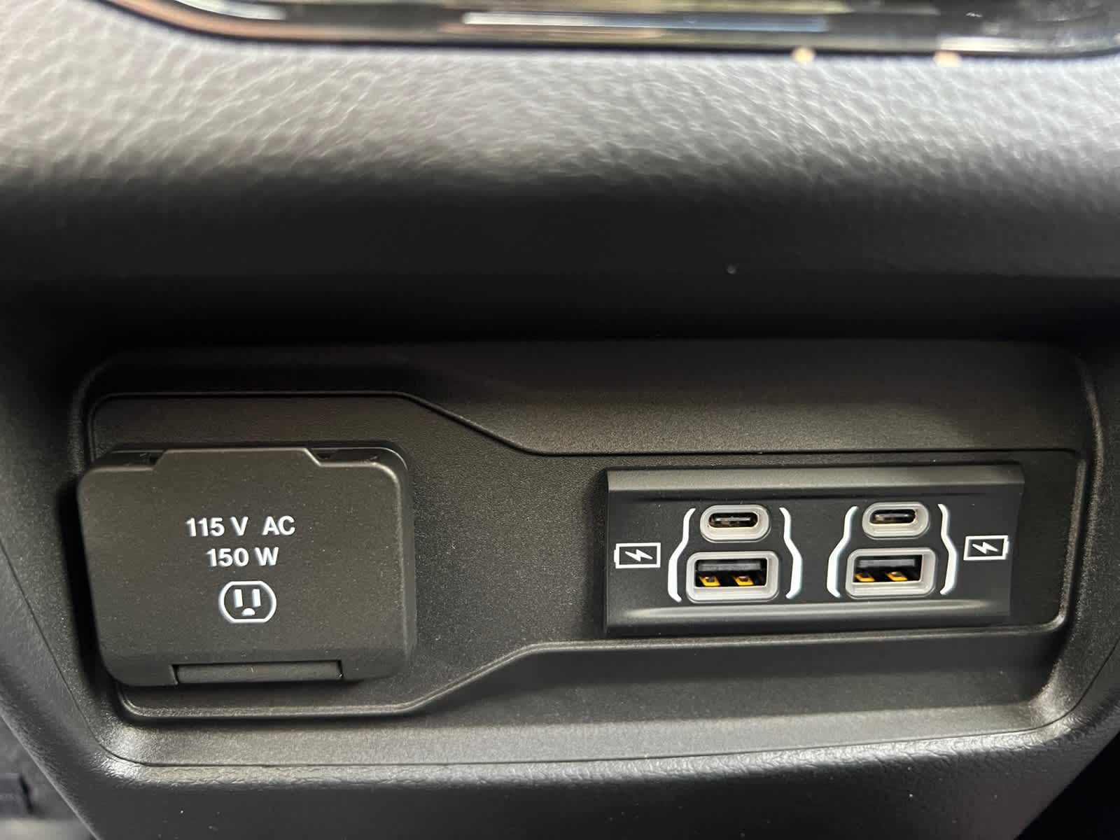 new 2025 Jeep Grand Cherokee car, priced at $44,775