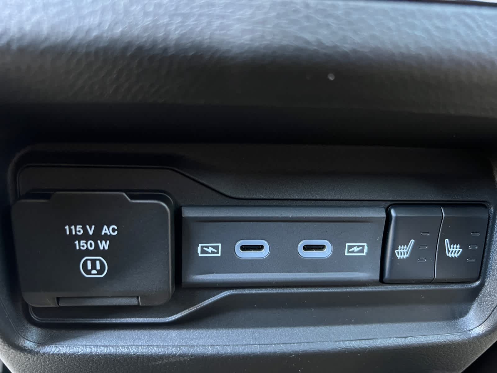 new 2026 Jeep Grand Cherokee car, priced at $47,985