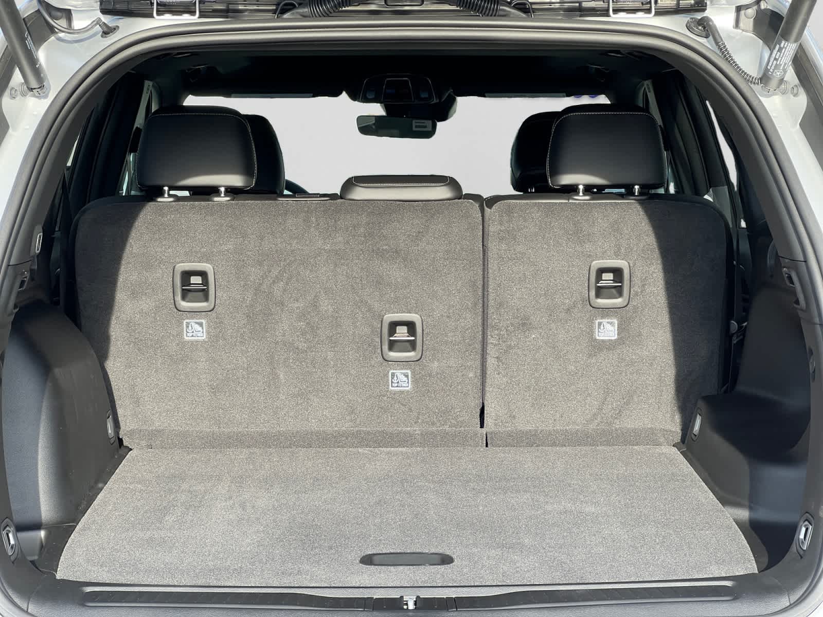 new 2026 Jeep Grand Cherokee car, priced at $48,750