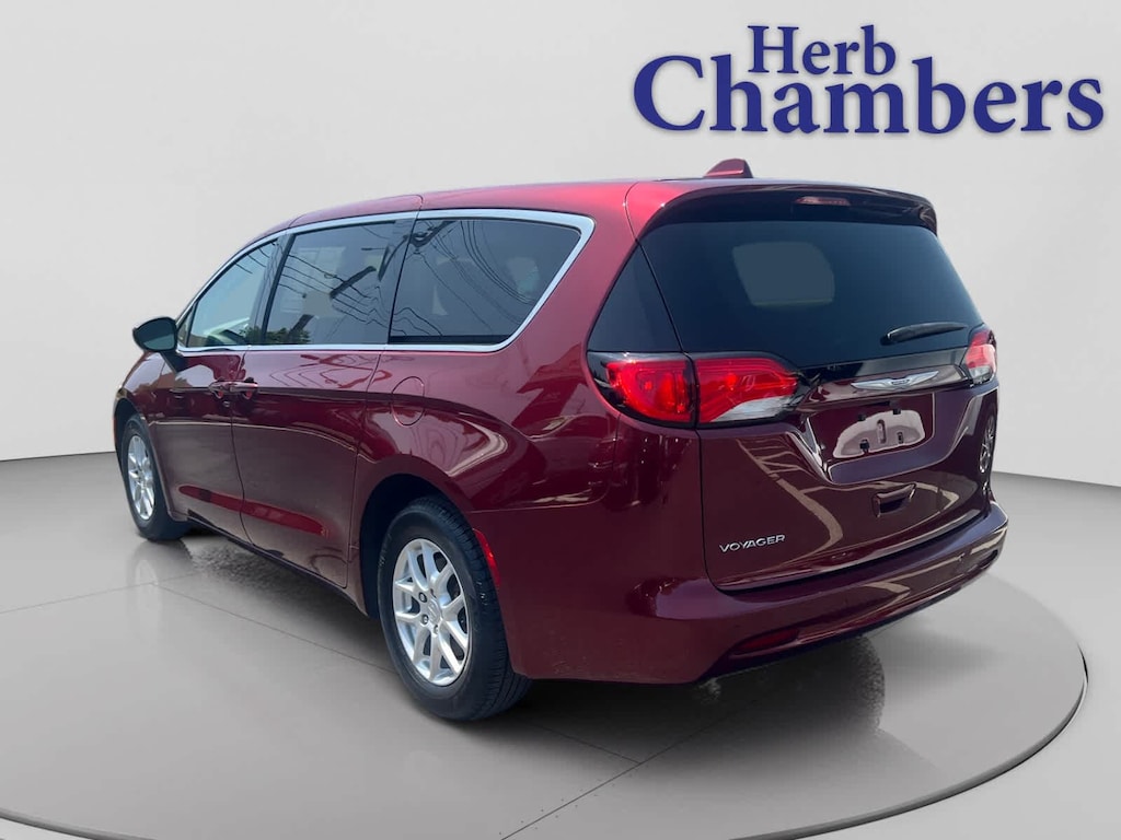 Used 2020 Chrysler Voyager LX Van