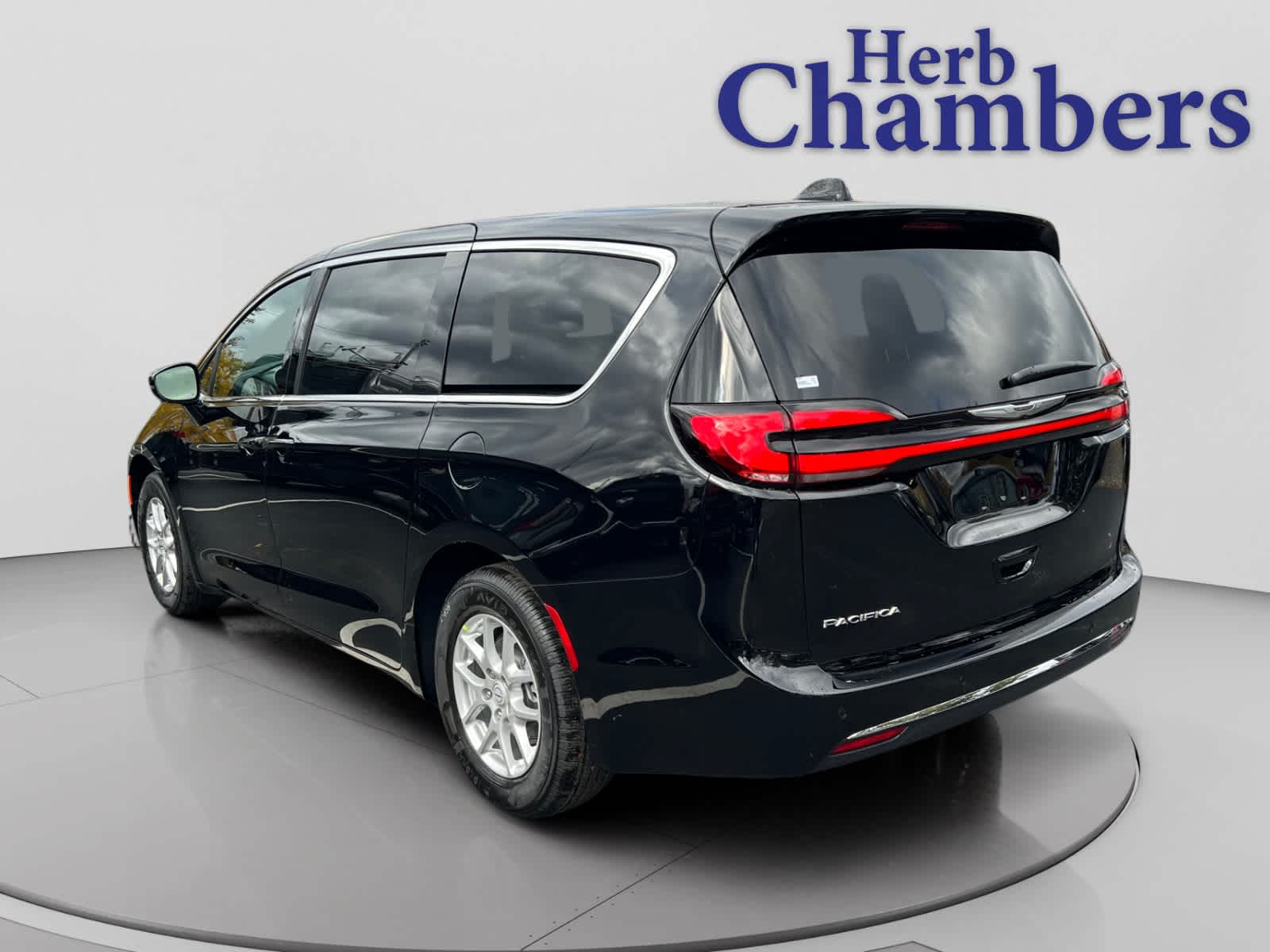 new 2026 Chrysler Pacifica car, priced at $45,865
