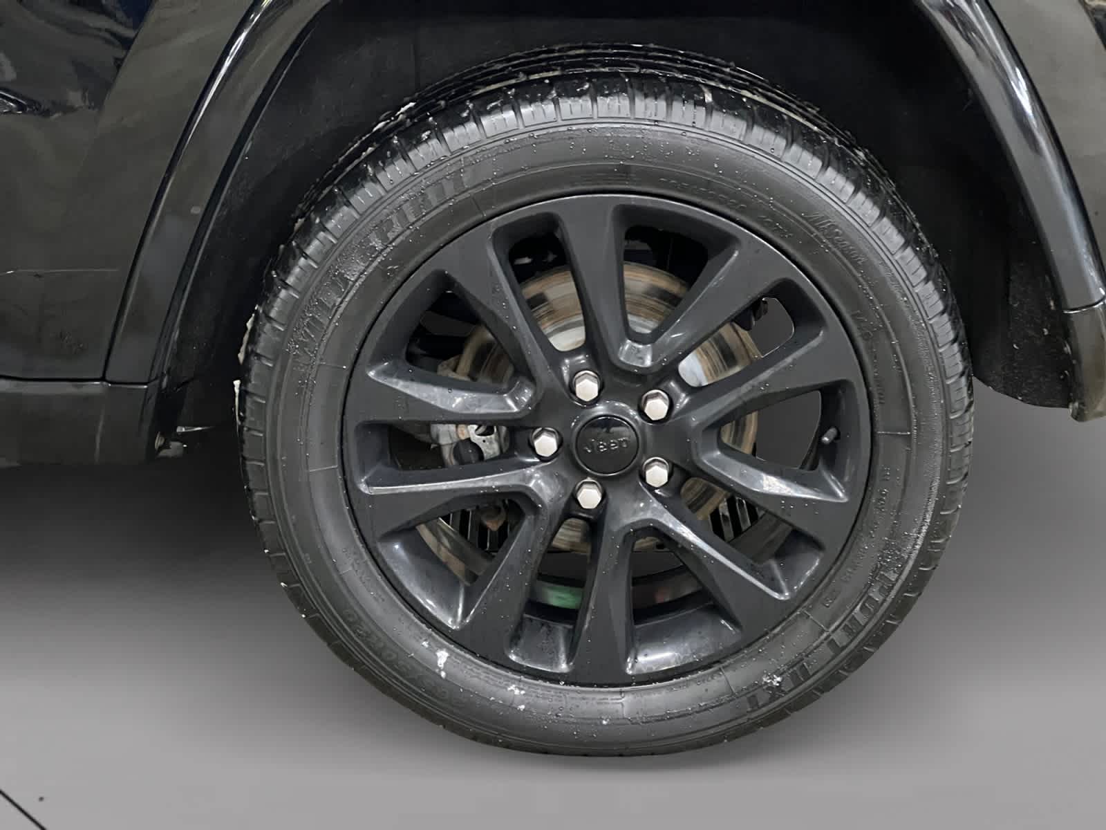 used 2018 Jeep Grand Cherokee car, priced at $16,997