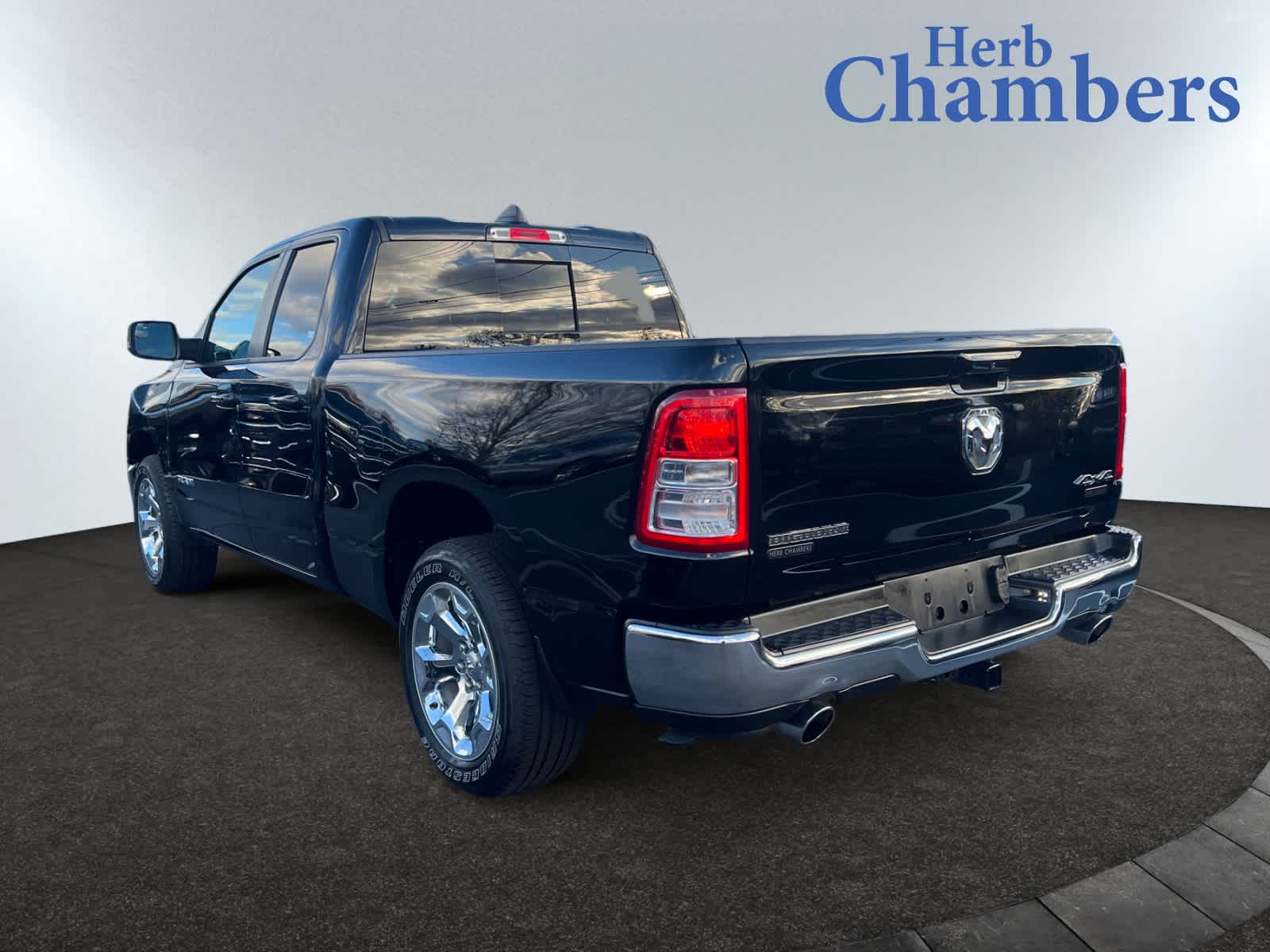 2021 Ram 1500 Big Horn photo 3