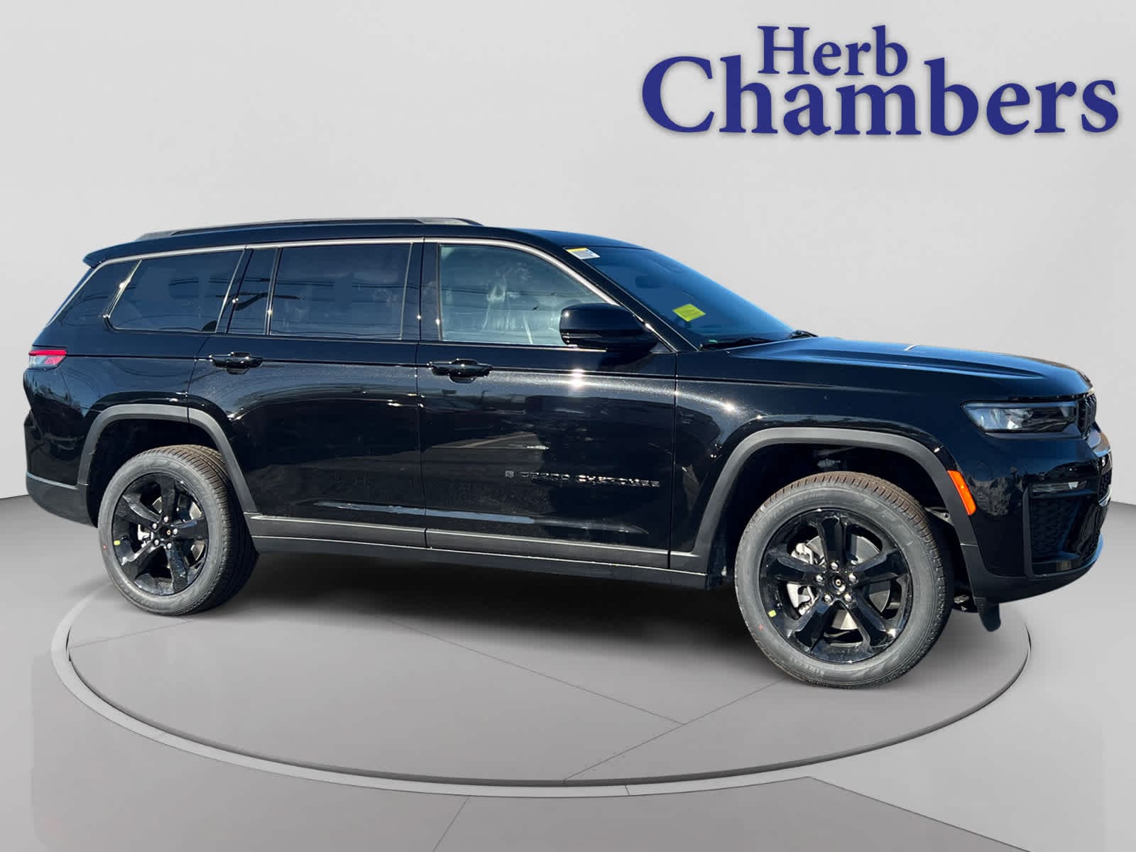 new 2026 Jeep Grand Cherokee car, priced at $53,225