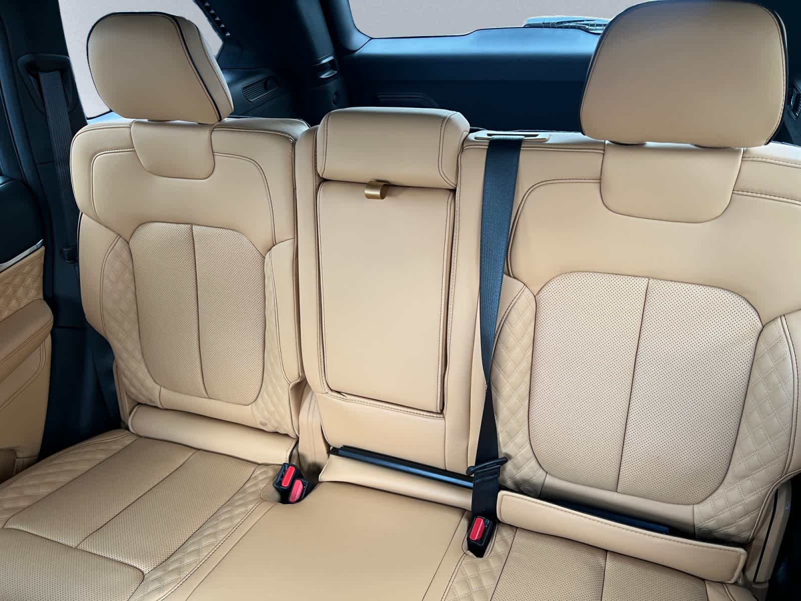 new 2026 Jeep Grand Cherokee car, priced at $65,335