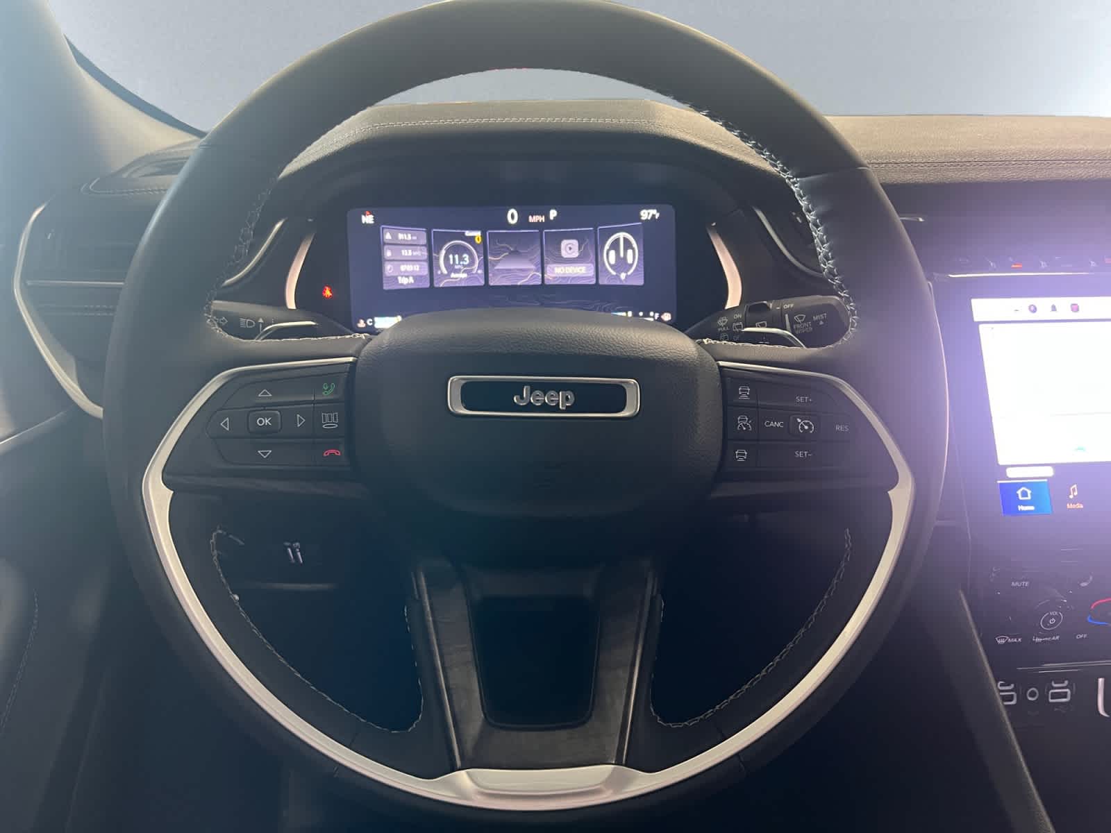 used 2023 Jeep Grand Cherokee car, priced at $32,197