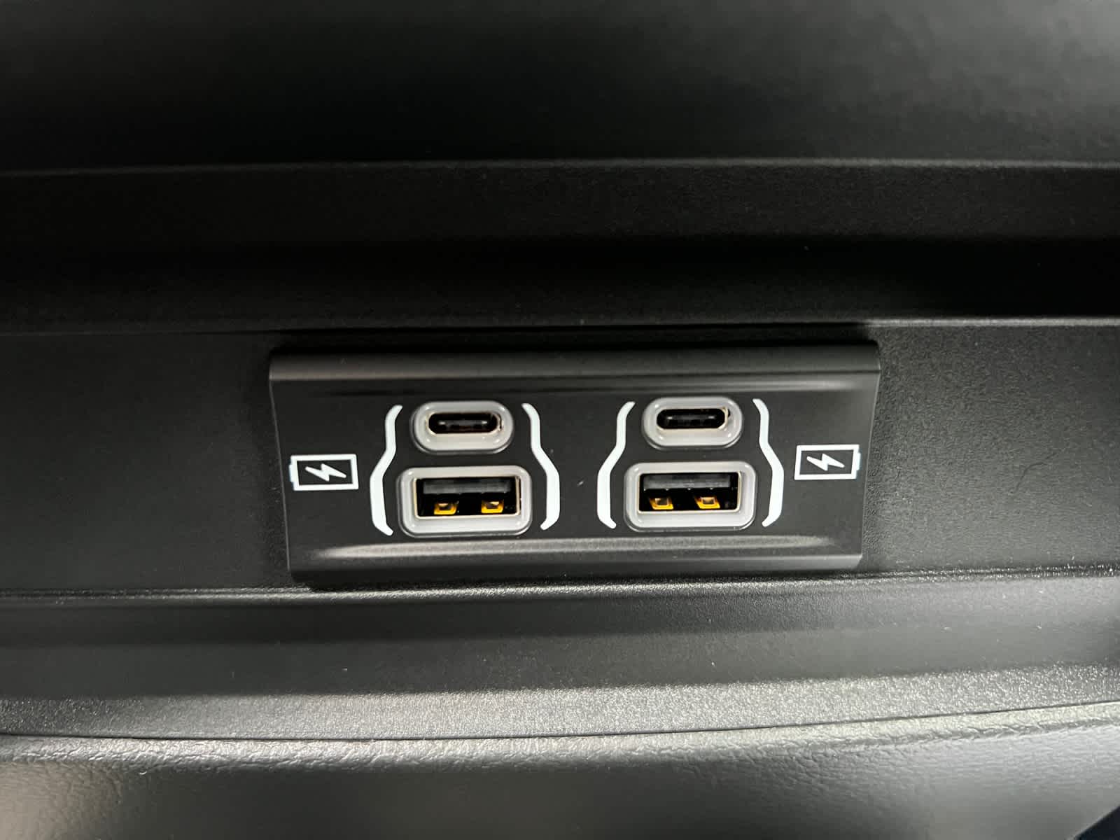 new 2025 Jeep Grand Cherokee car, priced at $39,575