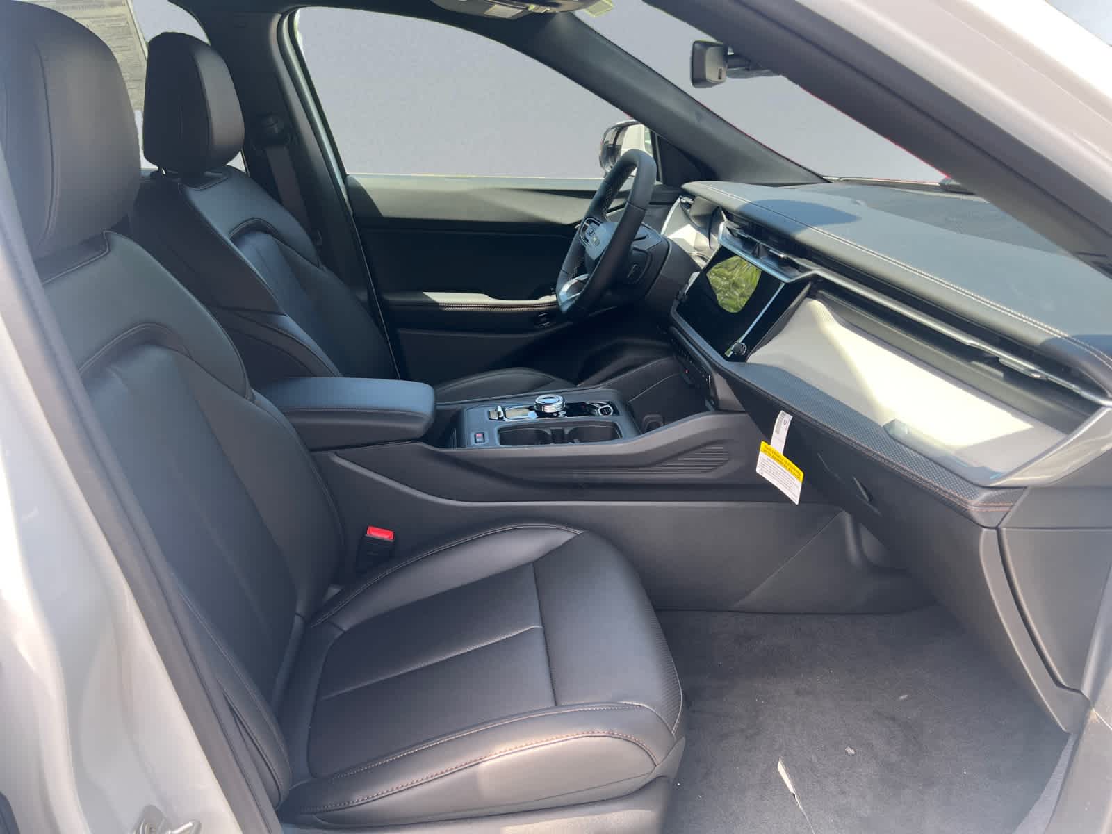 new 2026 Jeep Cherokee car, priced at $42,220