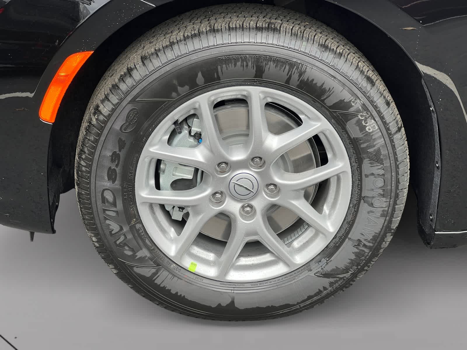 new 2026 Chrysler Pacifica car, priced at $45,865