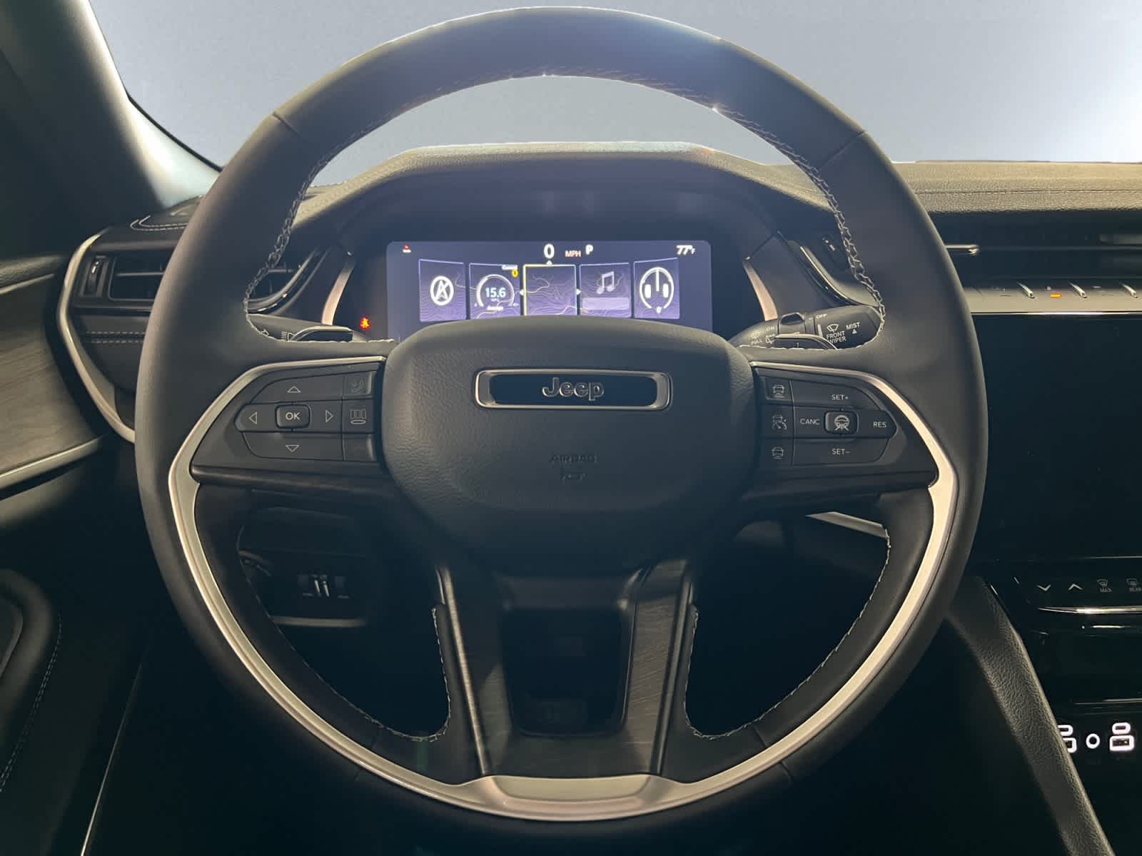 new 2026 Jeep Grand Cherokee car, priced at $52,220