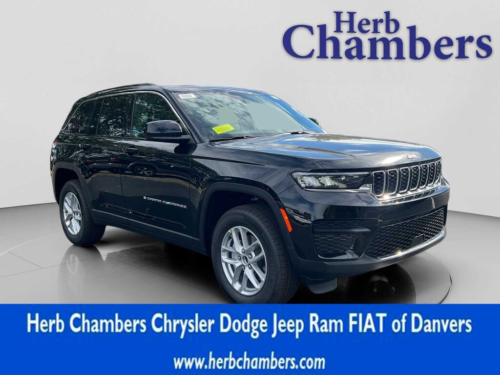 New 2025 Jeep Grand Cherokee LAREDO X 4X4 Sport Utility