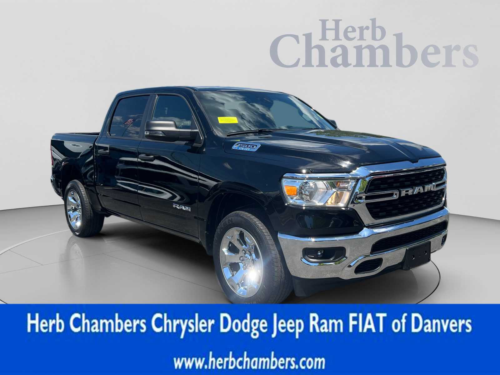 2023 Ram 1500 Big Horn 4x4 Crew Cab 57 Box Truck