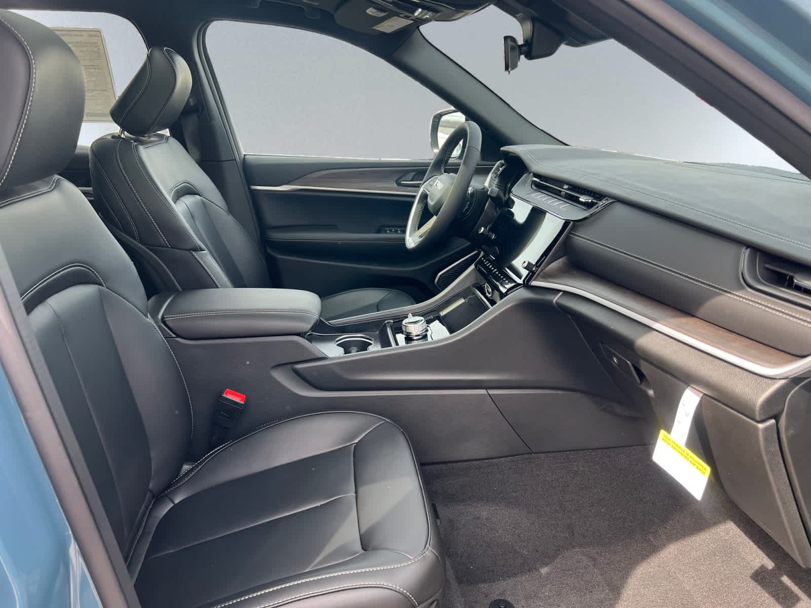 new 2026 Jeep Grand Cherokee car, priced at $52,630